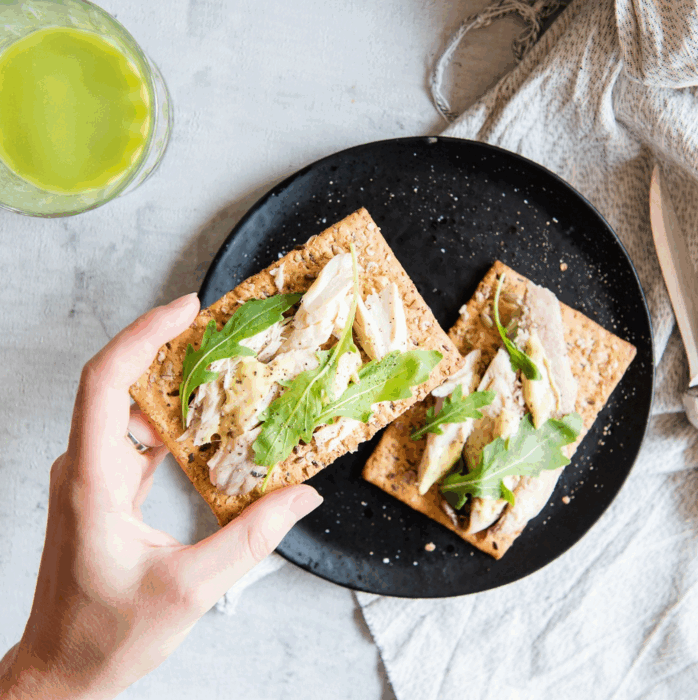  Gerookte makreel, rucola en pittige wasabi-dressing